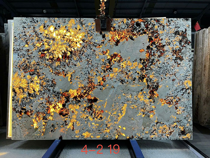 Tranh đá xuyên sáng tự nhiên TDXS-GD03