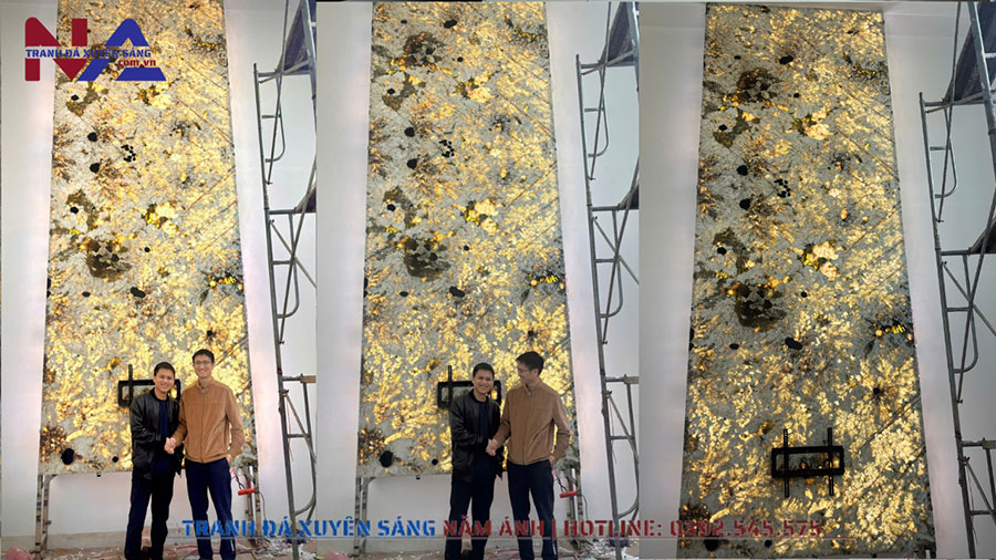 Lắp đặt và hoàn thiện bức tranh đá thông tầng xuyên sáng tại Hà Đông – Hà Nội